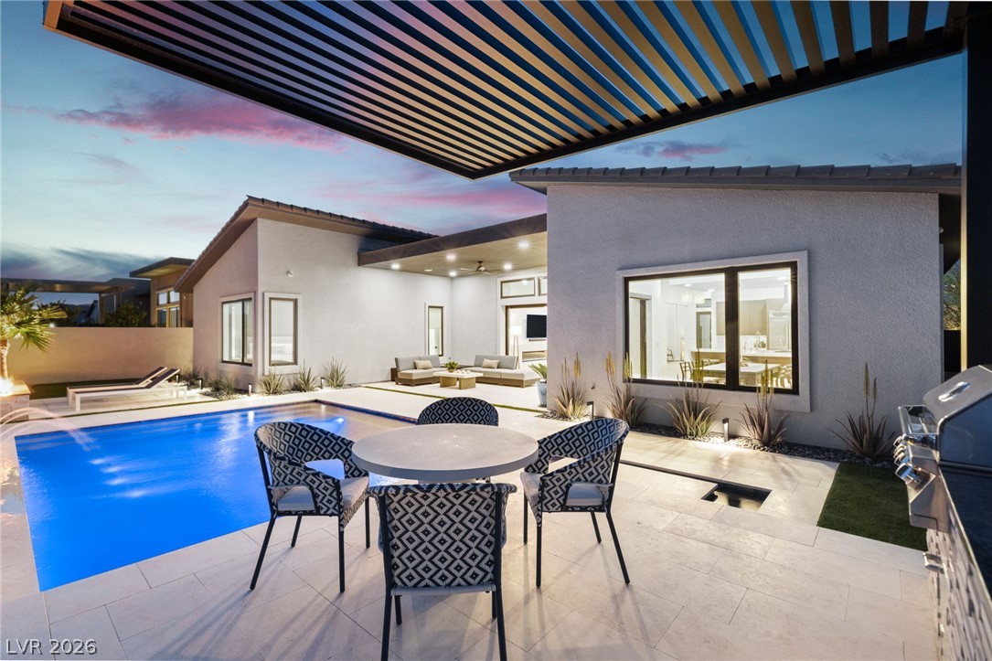 508 Vista Sunset Avenue Las Vegas NV 89138