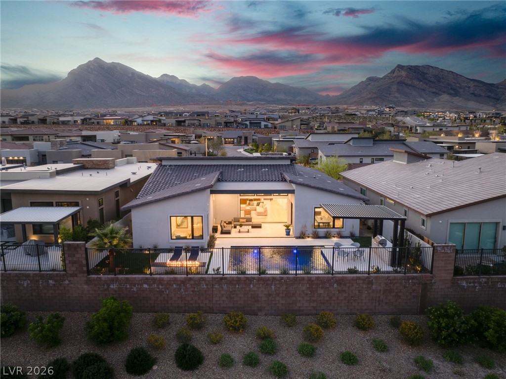 508 Vista Sunset Avenue Las Vegas NV 89138