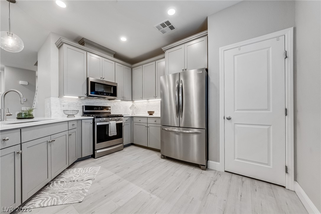 2807 Donatello Manor Place Henderson NV 89044