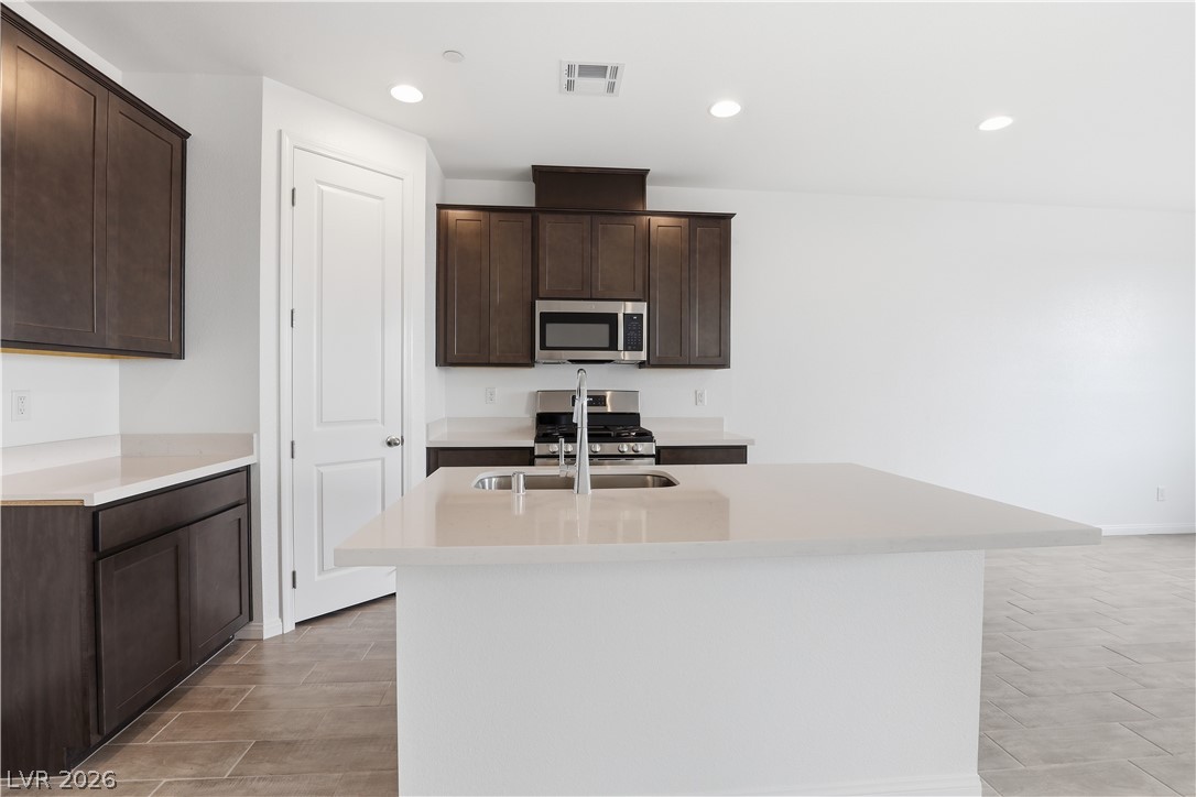 5334 Borra Hills Street Las Vegas NV 89148