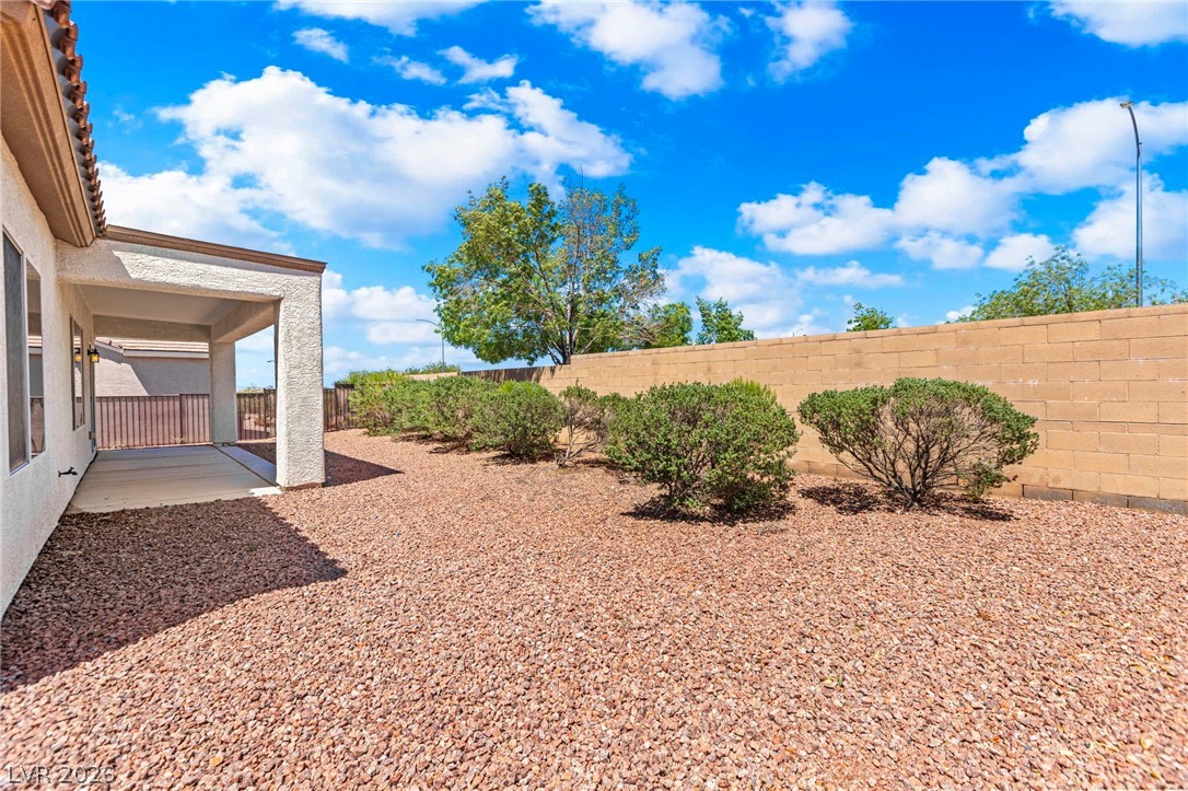 2250 Sandstone Cliffs Drive Henderson NV 89044
