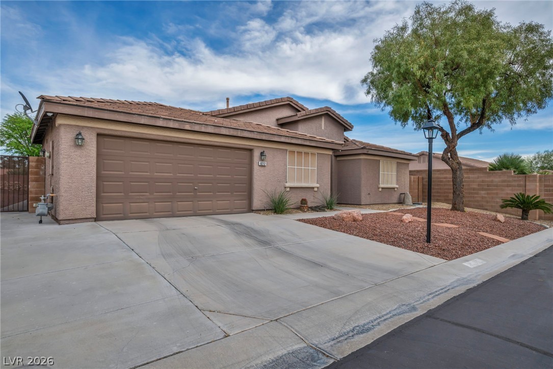 8212 Dusty Valley Court Las Vegas NV 89131