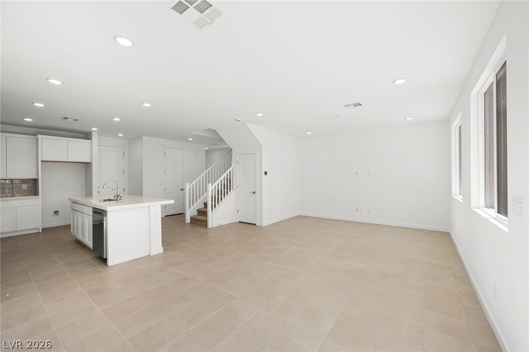 8575 Balfour Meadows Avenue Las Vegas NV 89113