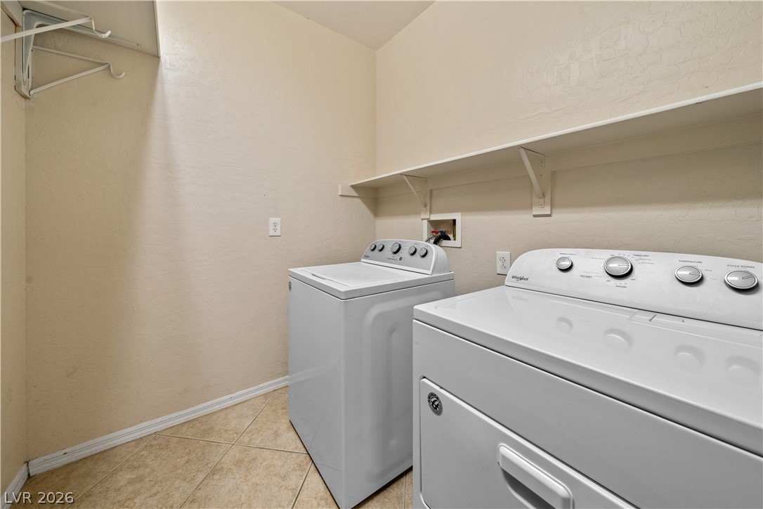 6824 Rolling Oaks Court Las Vegas NV 89131