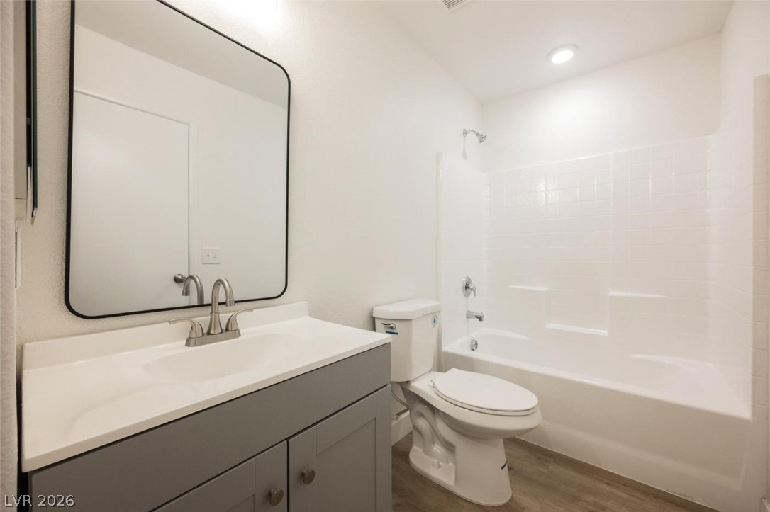4569 Woolcomber Street Las Vegas NV 89115