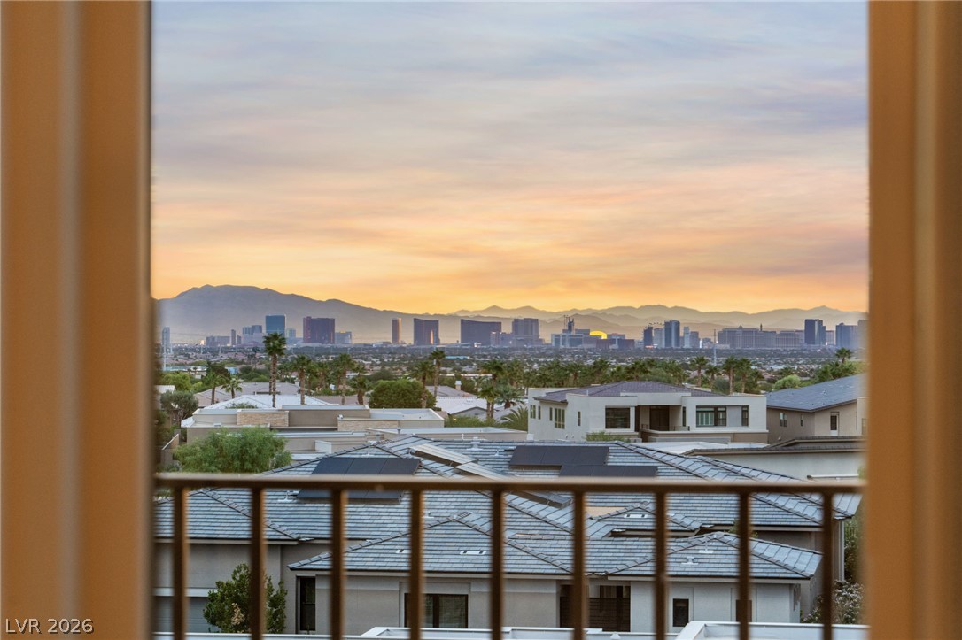 10907 Rossa Peak Avenue Las Vegas NV 89135