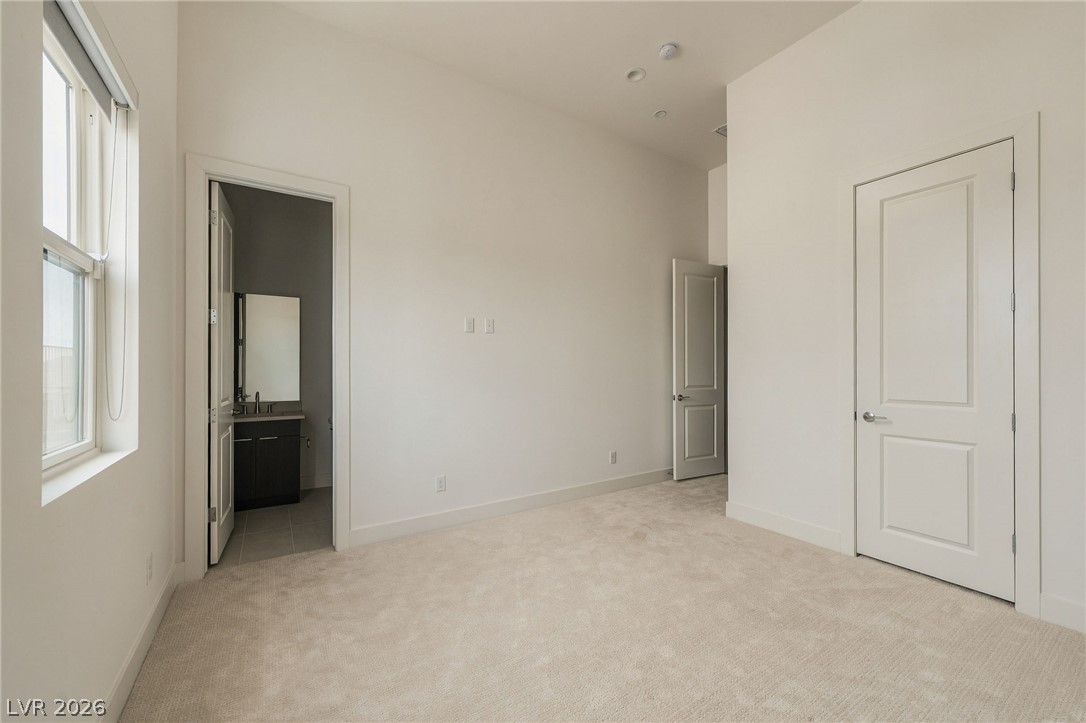 10907 Rossa Peak Avenue Las Vegas NV 89135