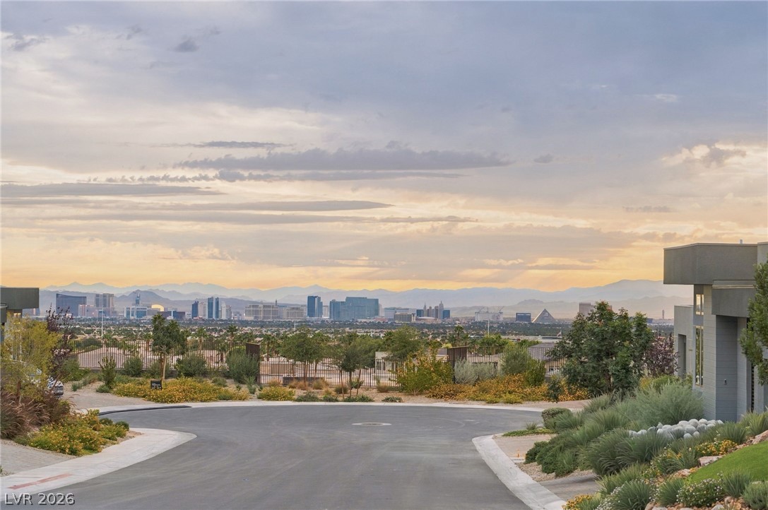 10907 Rossa Peak Avenue Las Vegas NV 89135