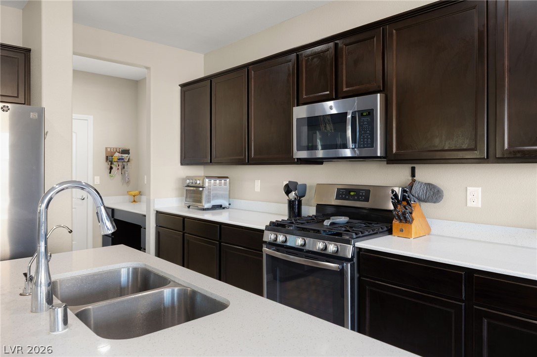 3334 Molinos Drive Las Vegas NV 89141