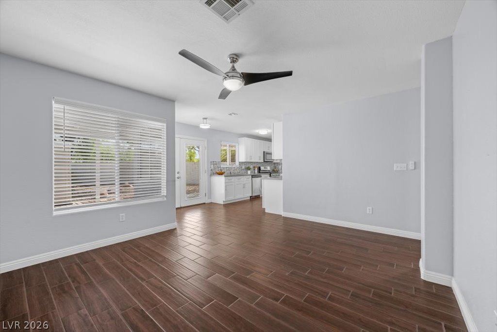8205 Rocky Bluff Way Las Vegas NV 89129