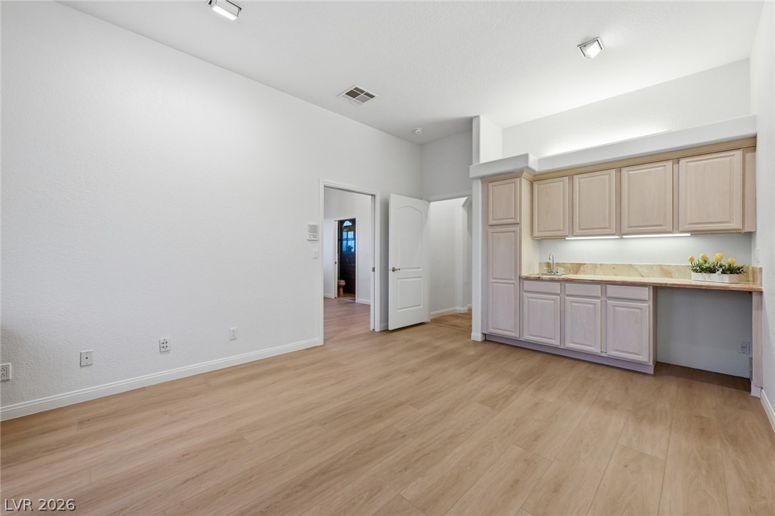 5715 North Jensen Street Las Vegas NV 89149