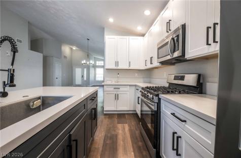 2724 Eagle Springs Court Las Vegas NV 89117