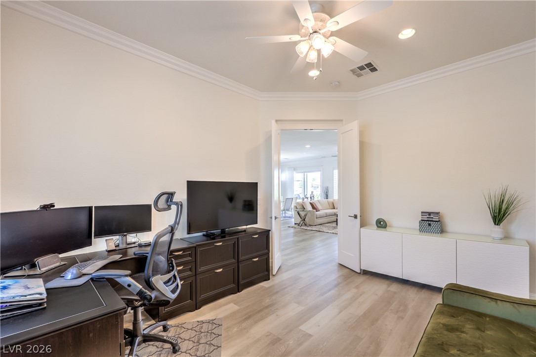 2984 Foxtail Creek Avenue Henderson NV 89052