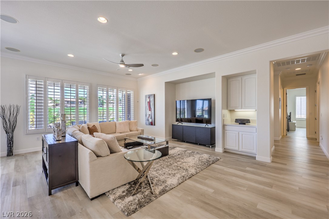 2984 Foxtail Creek Avenue Henderson NV 89052