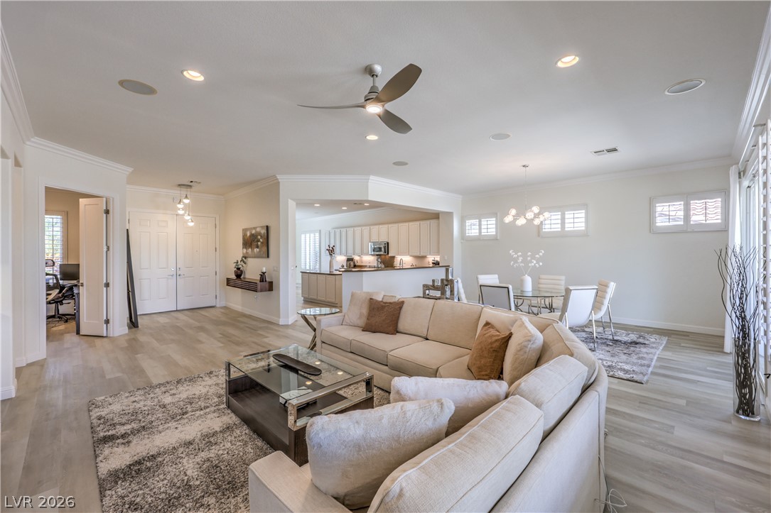 2984 Foxtail Creek Avenue Henderson NV 89052