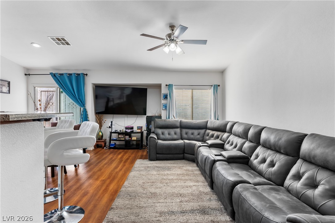 4627 Gleaming Meadows Street North Las Vegas NV 89031