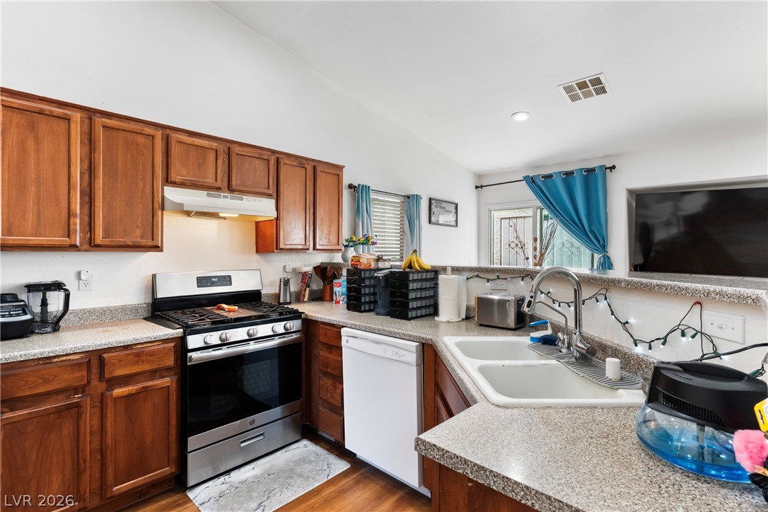4627 Gleaming Meadows Street North Las Vegas NV 89031