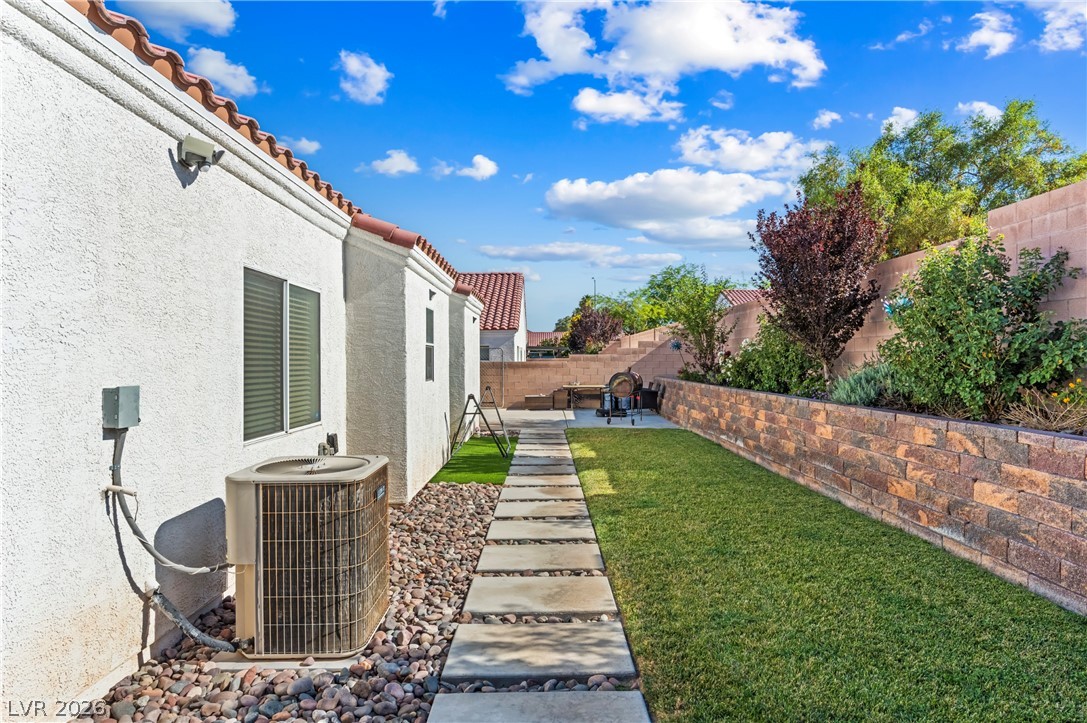 4627 Gleaming Meadows Street North Las Vegas NV 89031