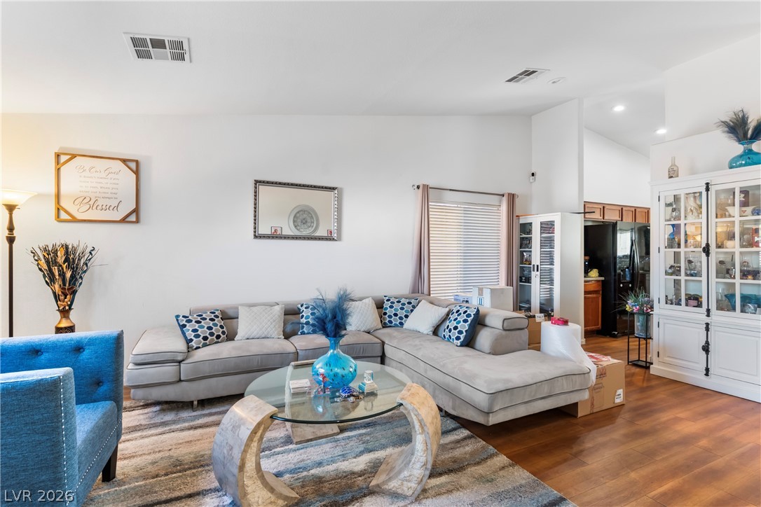 4627 Gleaming Meadows Street North Las Vegas NV 89031