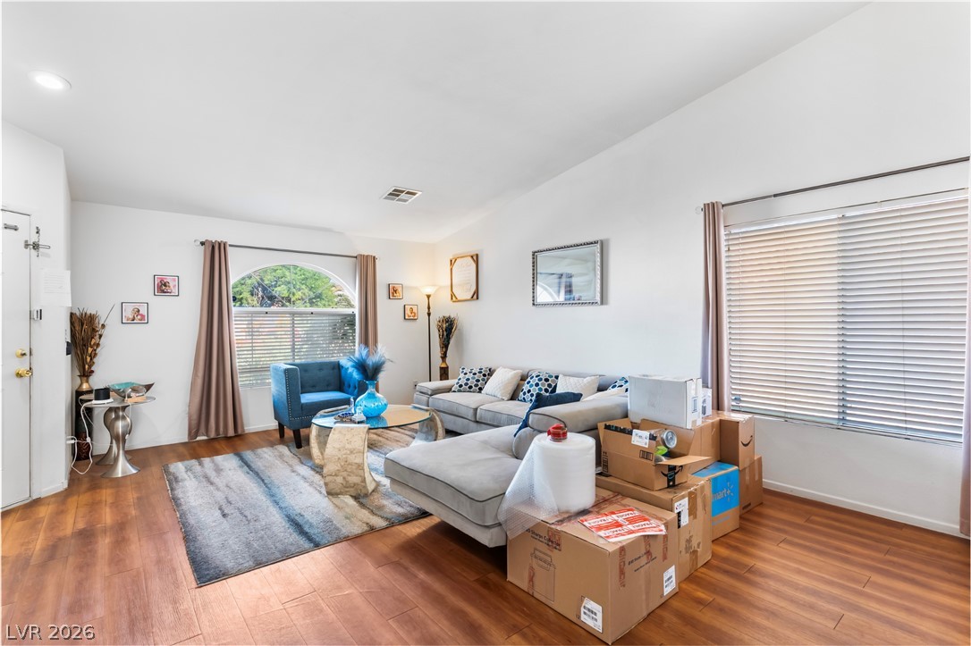 4627 Gleaming Meadows Street North Las Vegas NV 89031