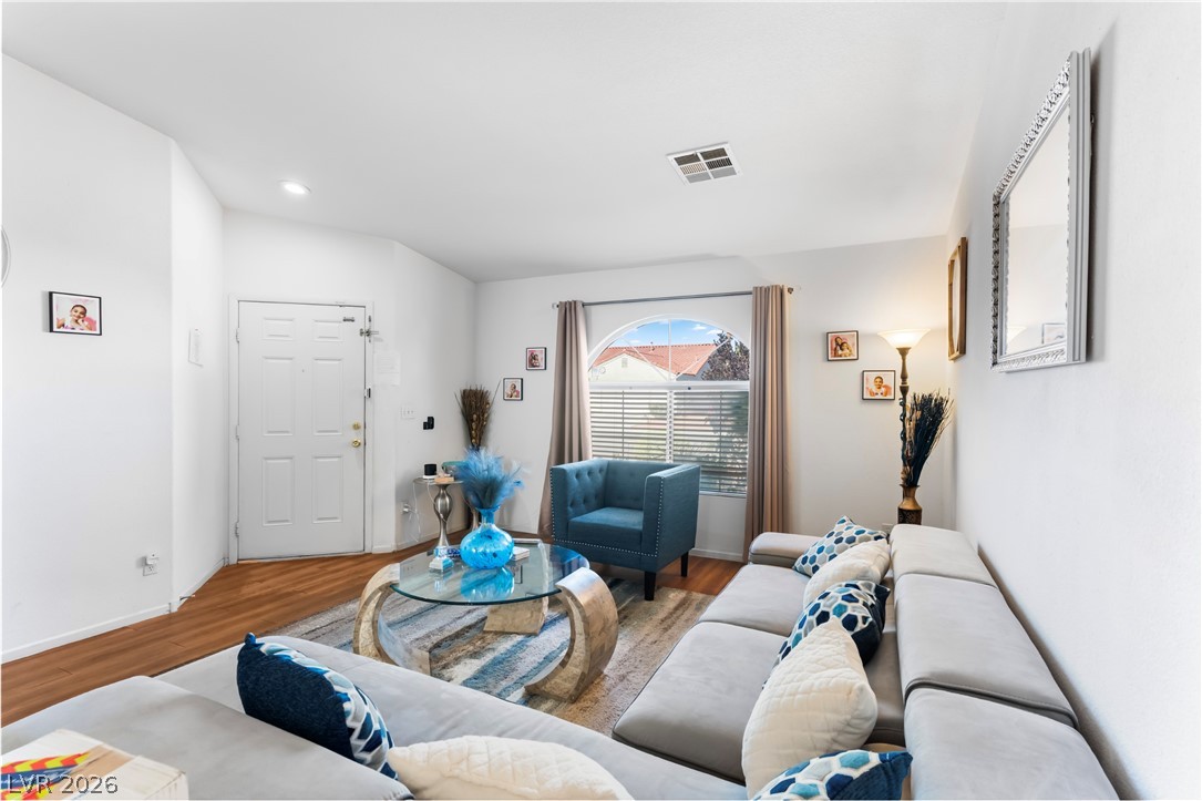 4627 Gleaming Meadows Street North Las Vegas NV 89031