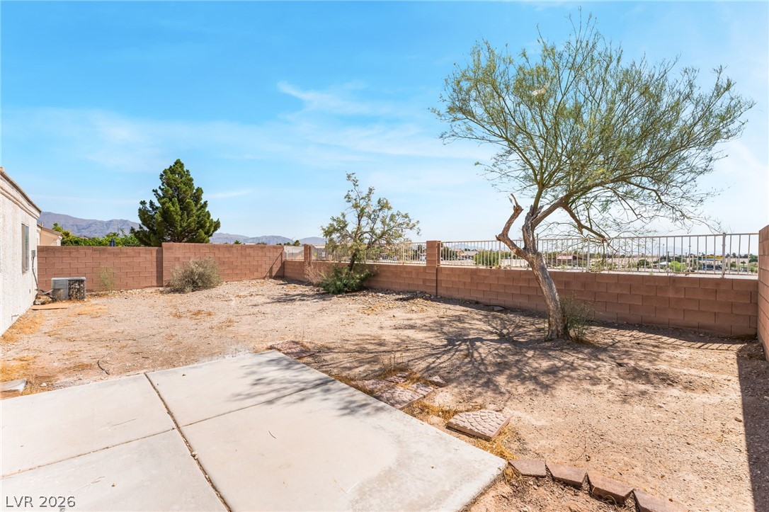 5326 Pine Bough Street North Las Vegas NV 89031