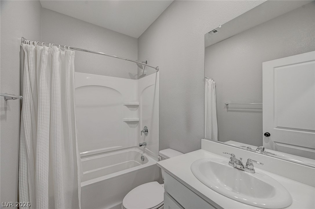 9467 Nottingham Bay Avenue Las Vegas NV 89178