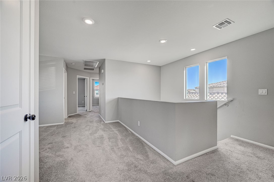 9467 Nottingham Bay Avenue Las Vegas NV 89178