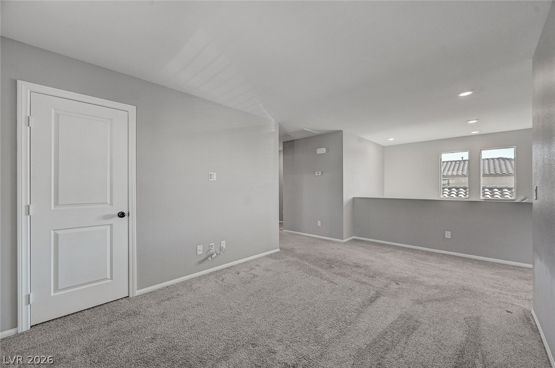 9467 Nottingham Bay Avenue Las Vegas NV 89178