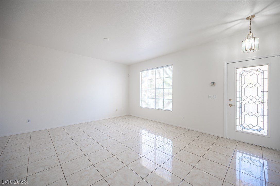 10761 Spruce Bough Street Las Vegas NV 89183