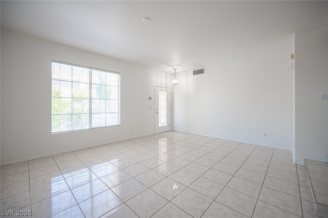 10761 Spruce Bough Street Las Vegas NV 89183