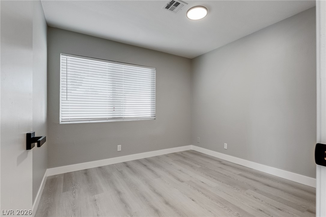 4339 Pinegrove Street Las Vegas NV 89147