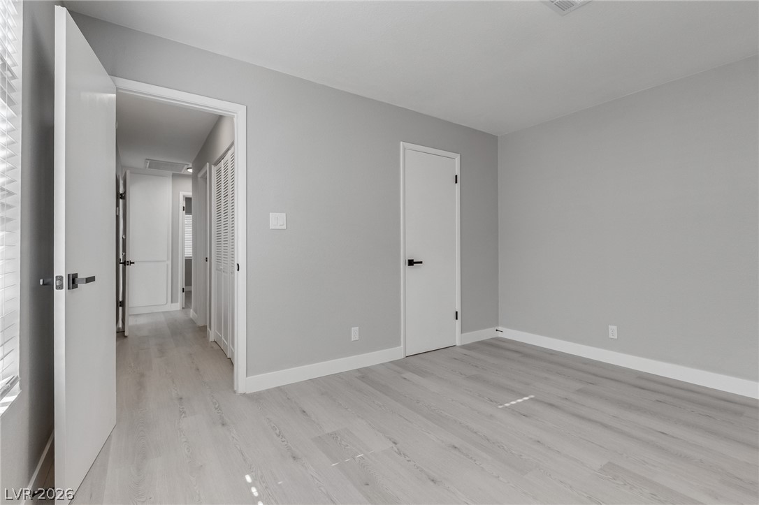 4339 Pinegrove Street Las Vegas NV 89147