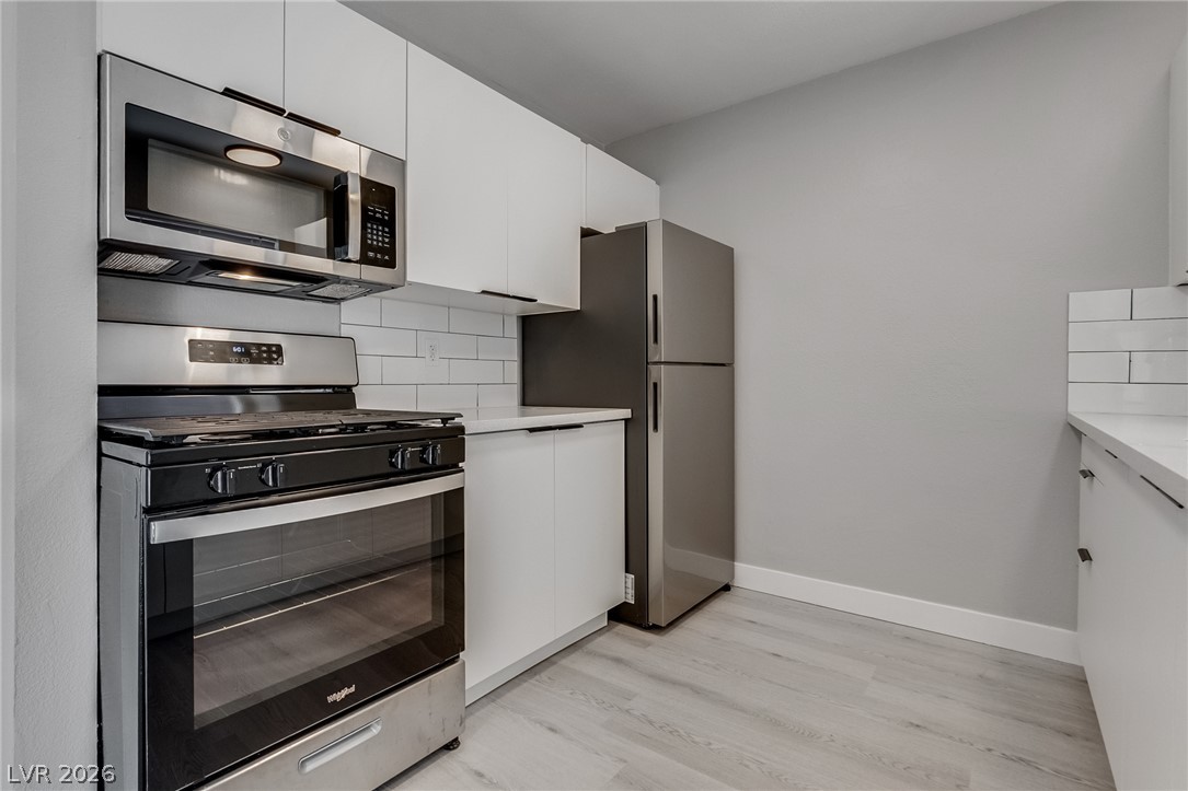 4339 Pinegrove Street Las Vegas NV 89147
