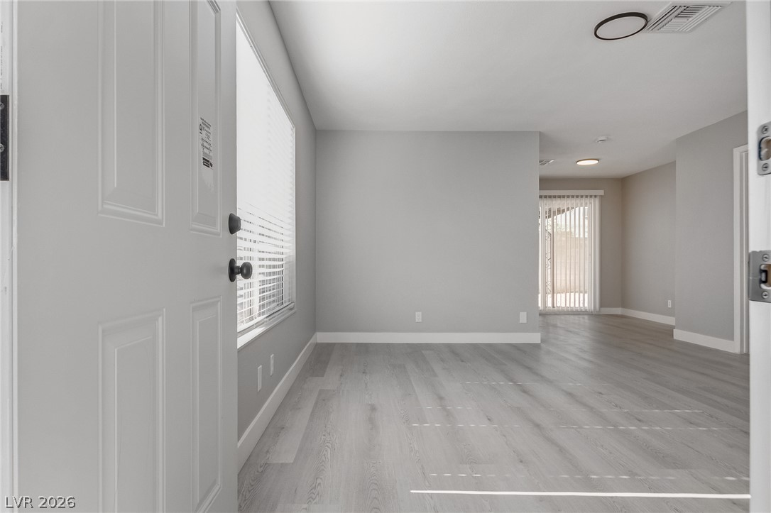4339 Pinegrove Street Las Vegas NV 89147