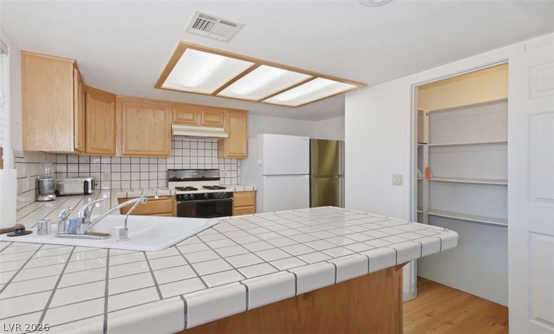 1560 West Hickory Street Pahrump NV 89048
