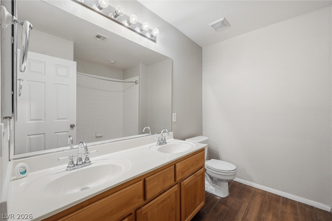 8637 Vivid Violet Avenue Las Vegas NV 89143