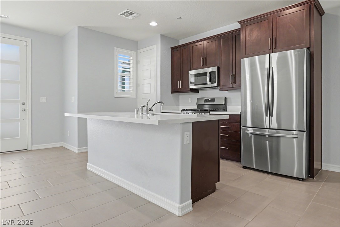 11681 Redwood Mountain Avenue Las Vegas NV 89138