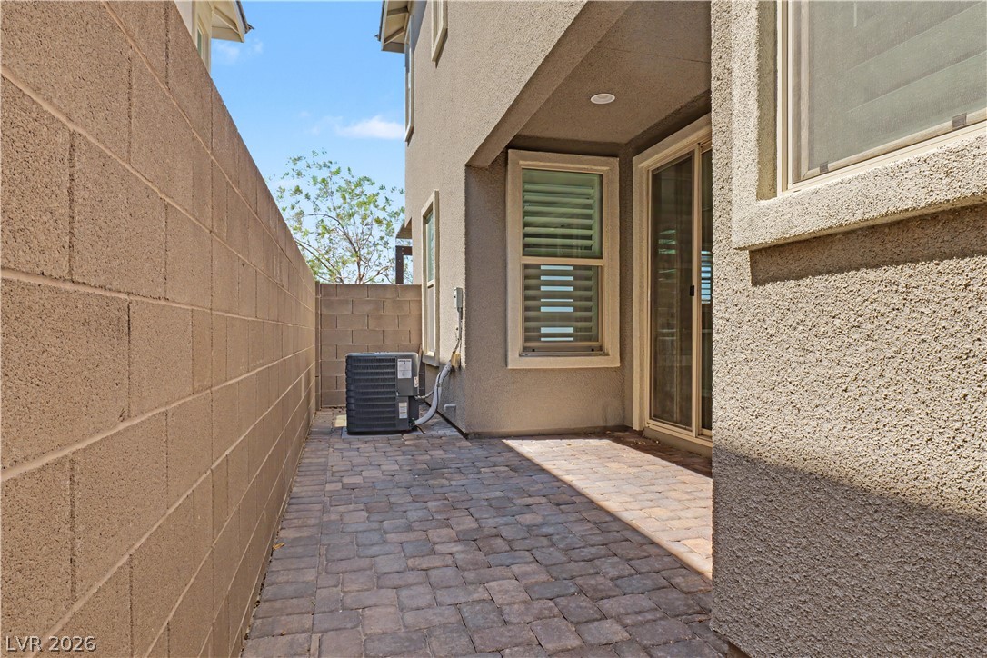 11681 Redwood Mountain Avenue Las Vegas NV 89138