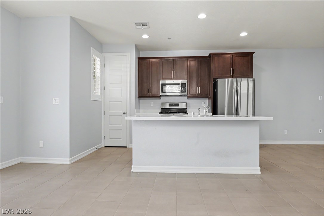 11681 Redwood Mountain Avenue Las Vegas NV 89138