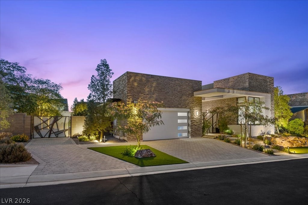 2228 Summit Mesa Lane Henderson NV 89052