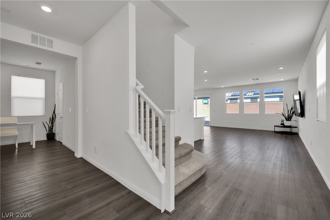 10836 Trail Mark Avenue Las Vegas NV 89166