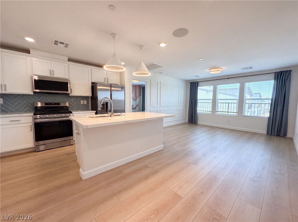 541 Bellum Drive 1064 Henderson NV 89011
