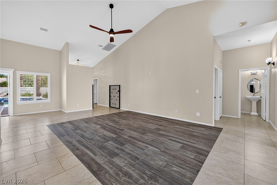 7712 Silver Wells Road Las Vegas NV 89149