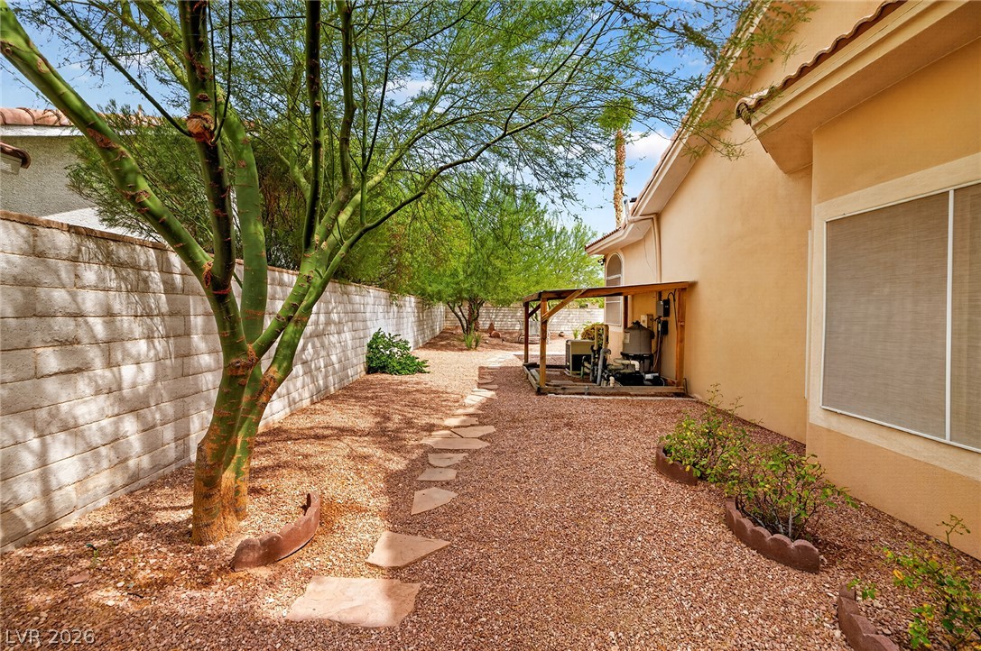 7712 Silver Wells Road Las Vegas NV 89149