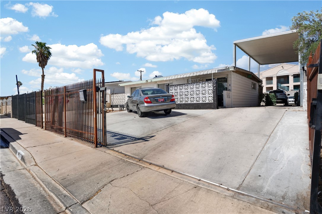 4686 Sheppard Drive Las Vegas NV 89122