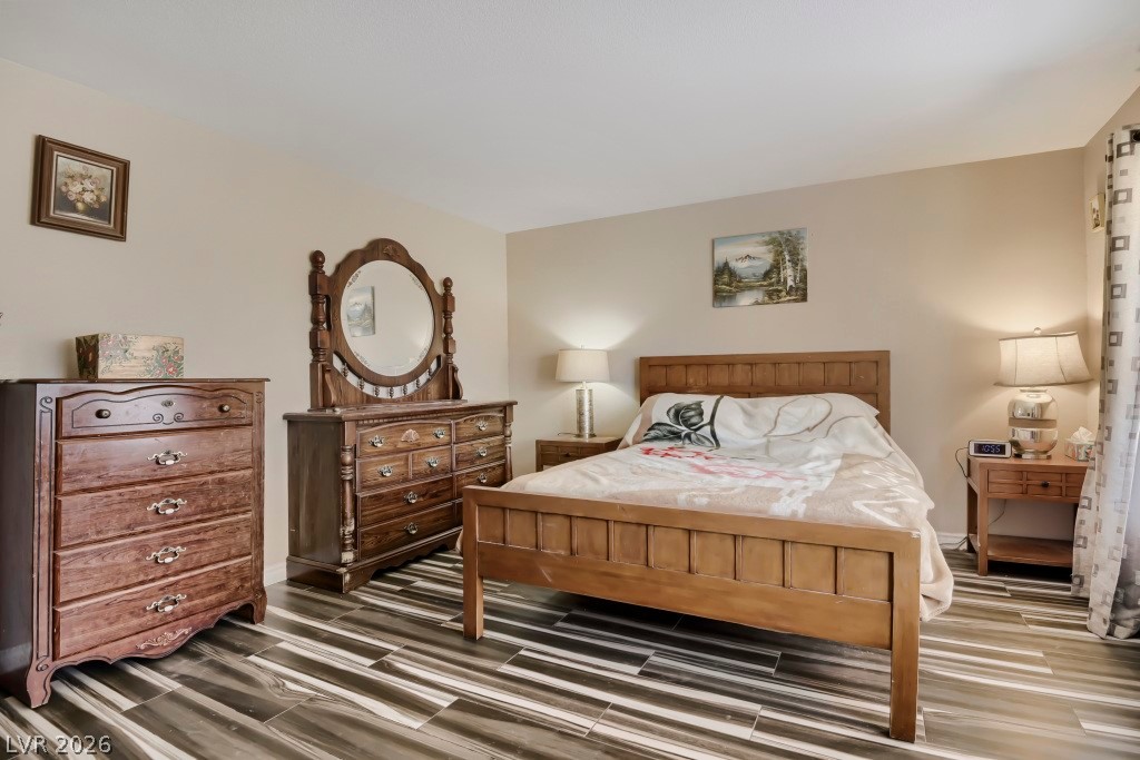 6431 Shining Sand Avenue Las Vegas NV 89142