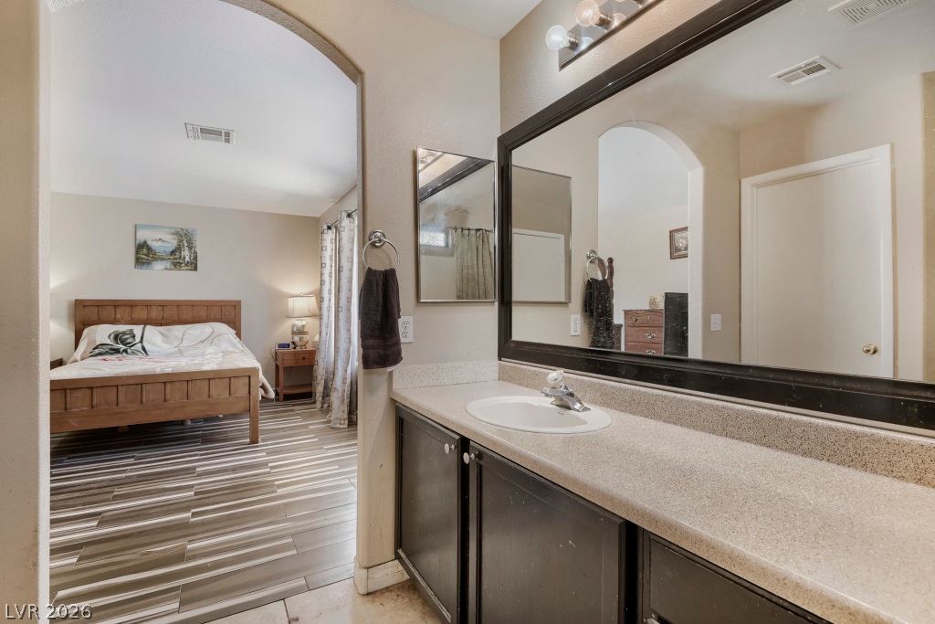 6431 Shining Sand Avenue Las Vegas NV 89142