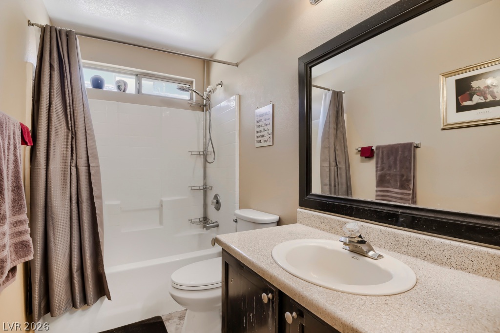 6431 Shining Sand Avenue Las Vegas NV 89142