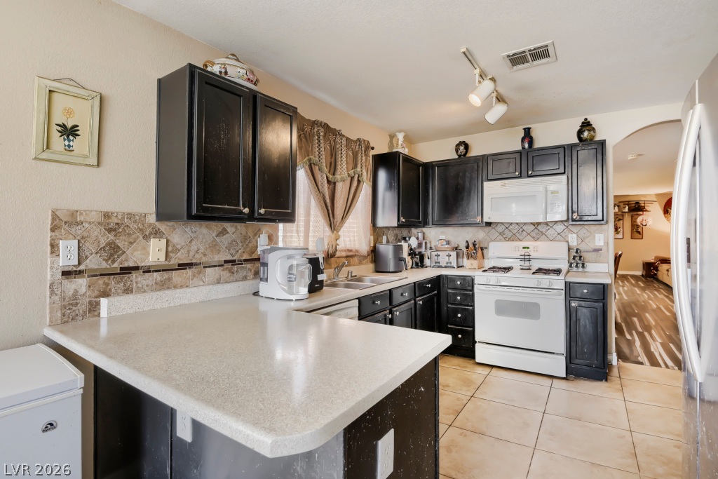 6431 Shining Sand Avenue Las Vegas NV 89142